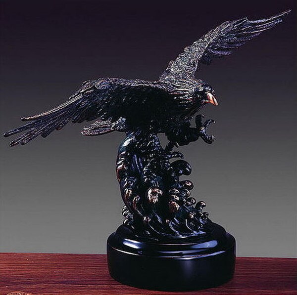 Eagle Soaring Sculpture Reproduction Wildlife in Action Flying Art